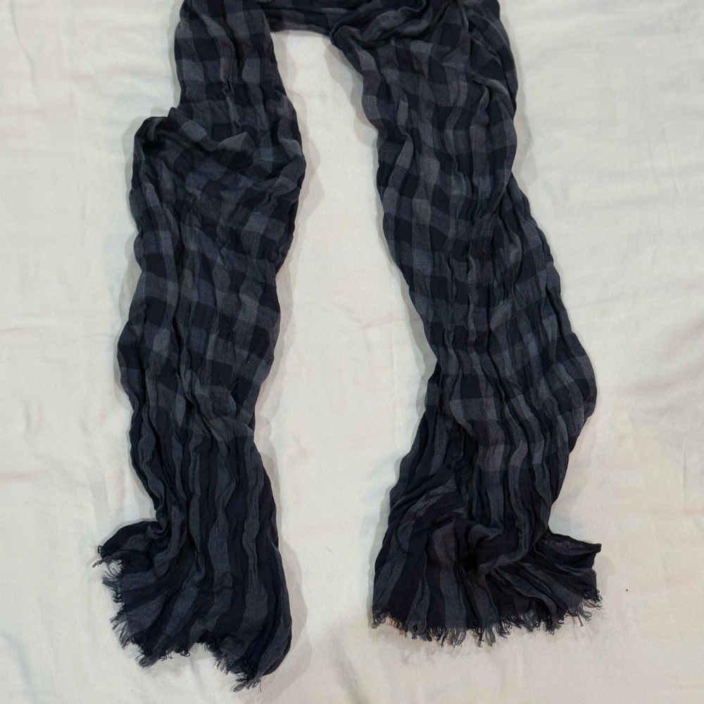 Classic Black Checkered Men's Scarf